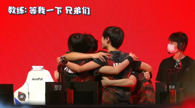 现的年轻球 现的年轻球